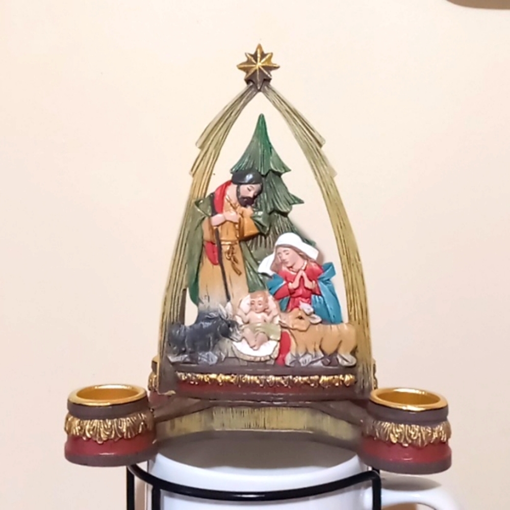 ROMAN INC. CANDLE HOLDER NATIVITY SCENE NWT